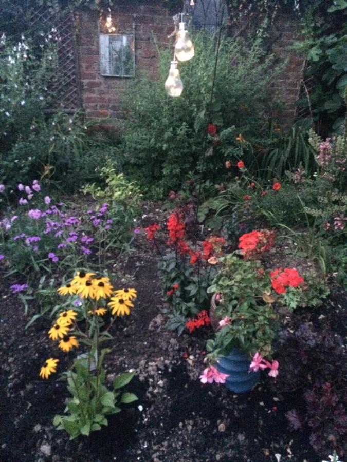 Bed and Breakfast Chez Jo Lewes Esterno foto
